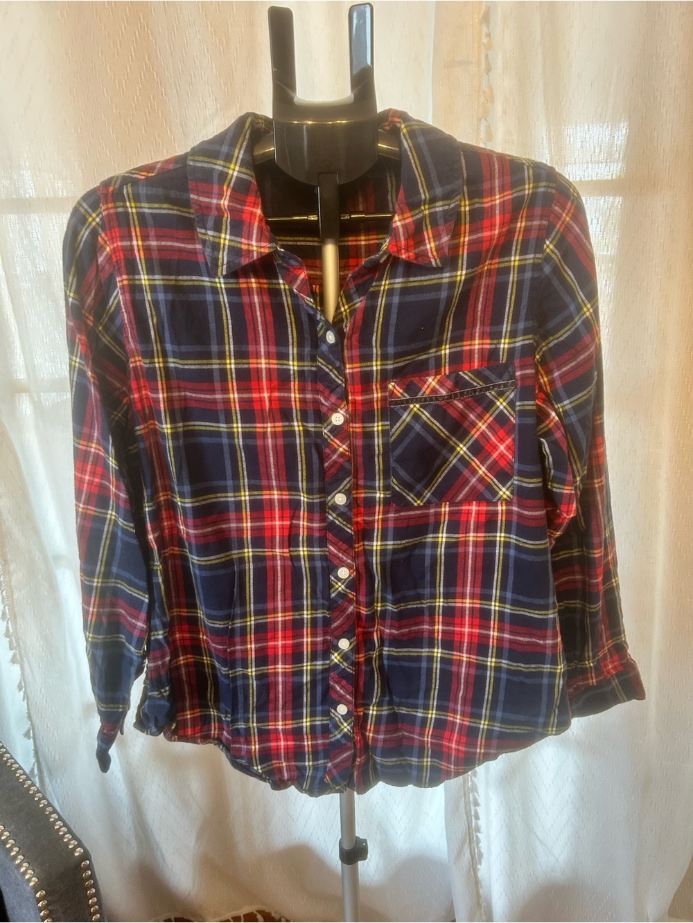aerie Women’s Shirt Button Down Navy, Red, and Yellow Plaid Size Medium